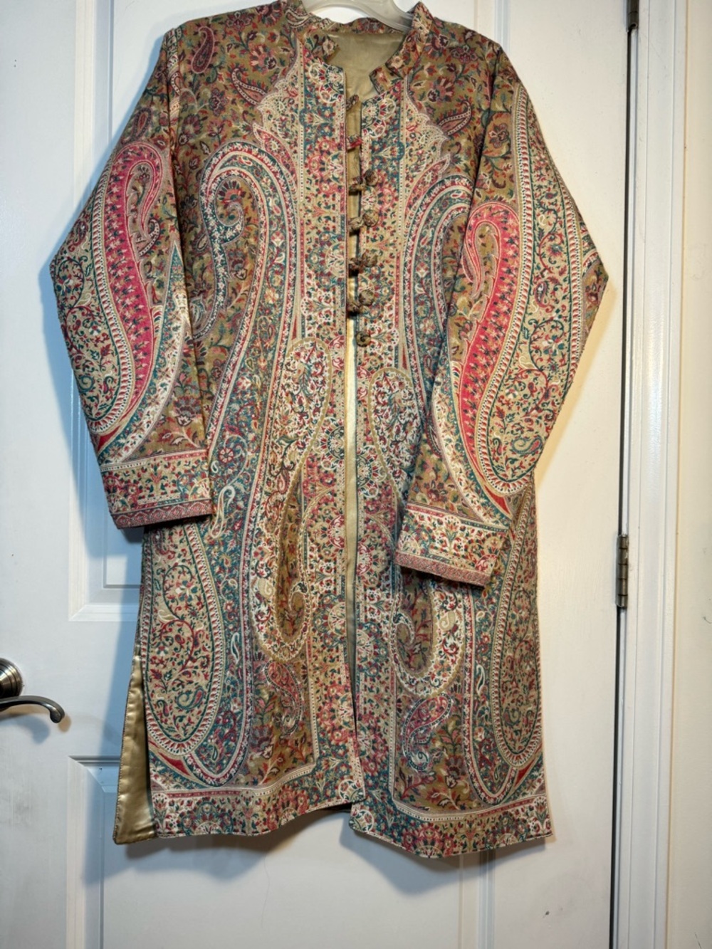 Kashmiri Kani Wool Coat: Floral Paisley Bohemian Jacket